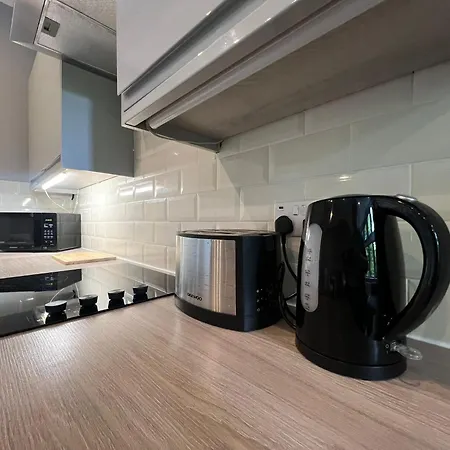 아파트 1 Bed Close To Arena Sleeps Up To 4 People F3 리즈