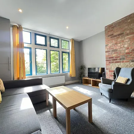 Apartment 1 Bed Close To Leeds Arena Sleeps Up To 4 People F3