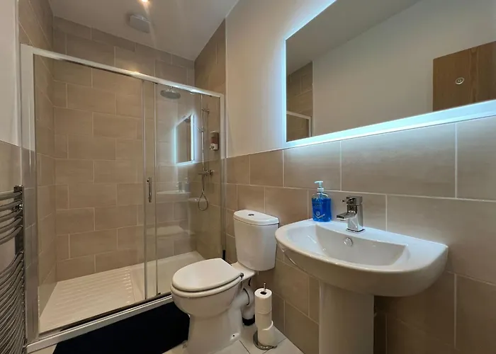 Apartment 1 Bed Close To Arena Sleeps Up To 4 People F3 Leeds (West Yorkshire)